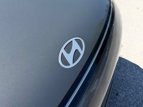 Used 2025 Hyundai Kona SEL FWD image 11