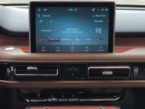 Certified 2024 Lincoln Aviator Reserve w/ Equipment Group 201A image 18