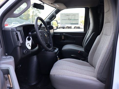 New 2025 Chevrolet Express 2500 w/ Driver Convenience Package RWD image 7