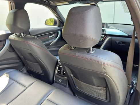 Used 2018 BMW 330i Sedan RWD image 32