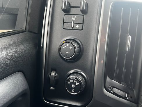 Used 2016 Chevrolet Silverado 2500 LT image 22