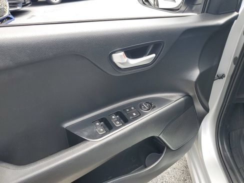 Used 2022 Kia Rio S FWD image 17