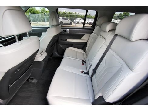 Certified 2025 Hyundai Santa Fe SEL FWD image 14