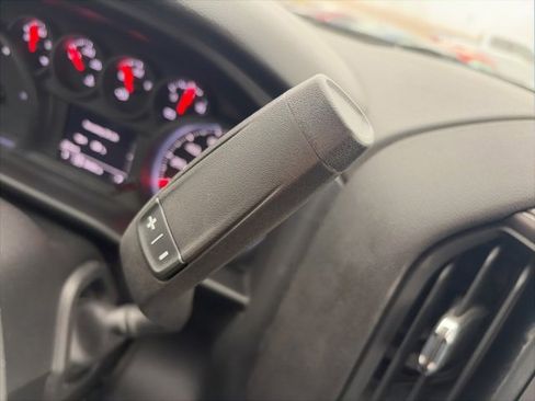 Used 2022 Chevrolet Silverado 1500 Custom image 19