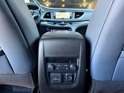 Used 2024 Buick Enclave Premium image 49