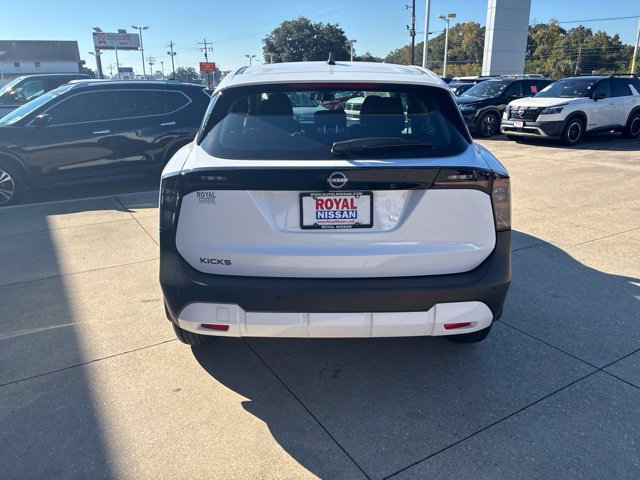 Used 2026 Nissan Kicks S FWD image 6