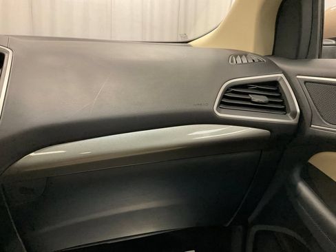 Used 2020 Ford Edge SEL w/ Convenience Package AWD/4WD image 29