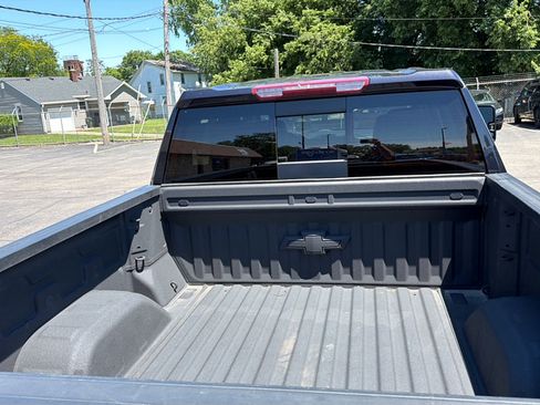 Used 2023 Chevrolet Silverado 1500 RST w/ Convenience Package II AWD/4WD image 8