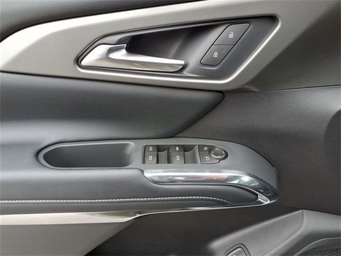 New 2026 Chevrolet Traverse LT w/ Driver Confidence Package image 23