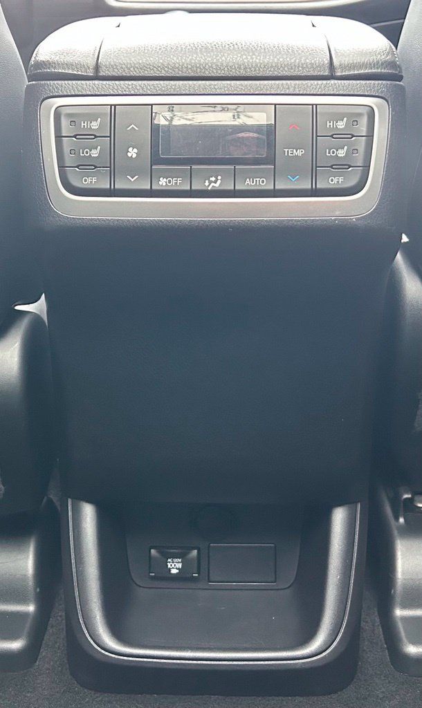 Used 2015 Toyota Highlander Limited Platinum AWD/4WD image 19