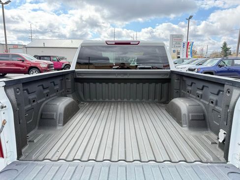 Used 2022 Chevrolet Silverado 1500 Custom AWD/4WD image 13
