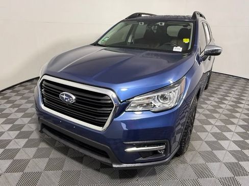 Used 2022 Subaru Ascent Touring AWD/4WD image 2