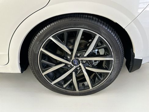 Used 2024 Subaru Impreza 2.0i Sport image 11