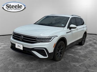Used 2022 Volkswagen Tiguan SE