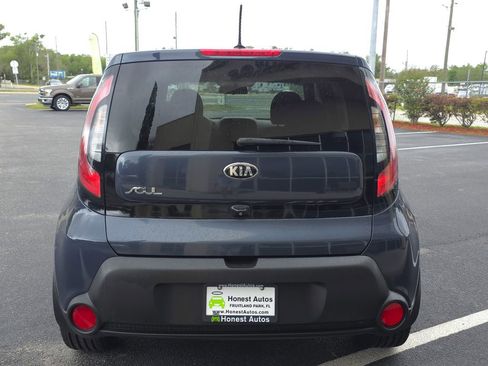 Used 2014 Kia Soul + w/ UVO w/Eservices Package FWD image 6