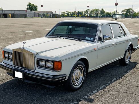 Used 1989 Rolls-Royce Silver Spirit RWD image 14