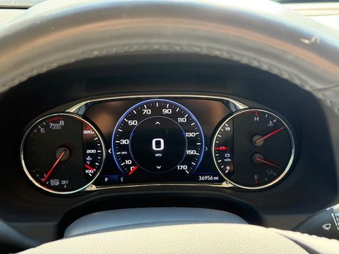 Used 2021 GMC Acadia Denali w/ Denali Ultimate Package AWD/4WD image 20