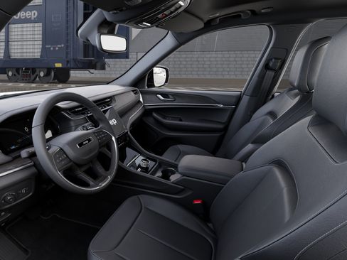 New 2025 Jeep Grand Cherokee L Limited image 22