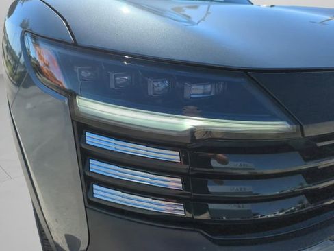 New 2026 Nissan Kicks SV w/ Illumination Package image 41