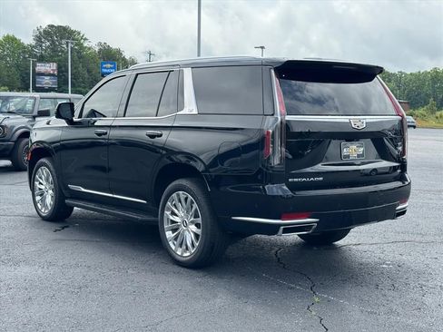 Used 2024 Cadillac Escalade Premium Luxury w/ LPO, Floor Liner Package AWD/4WD image 5