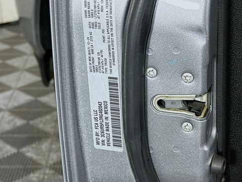 Used 2024 RAM 2500 Laramie w/ Safety Group image 12