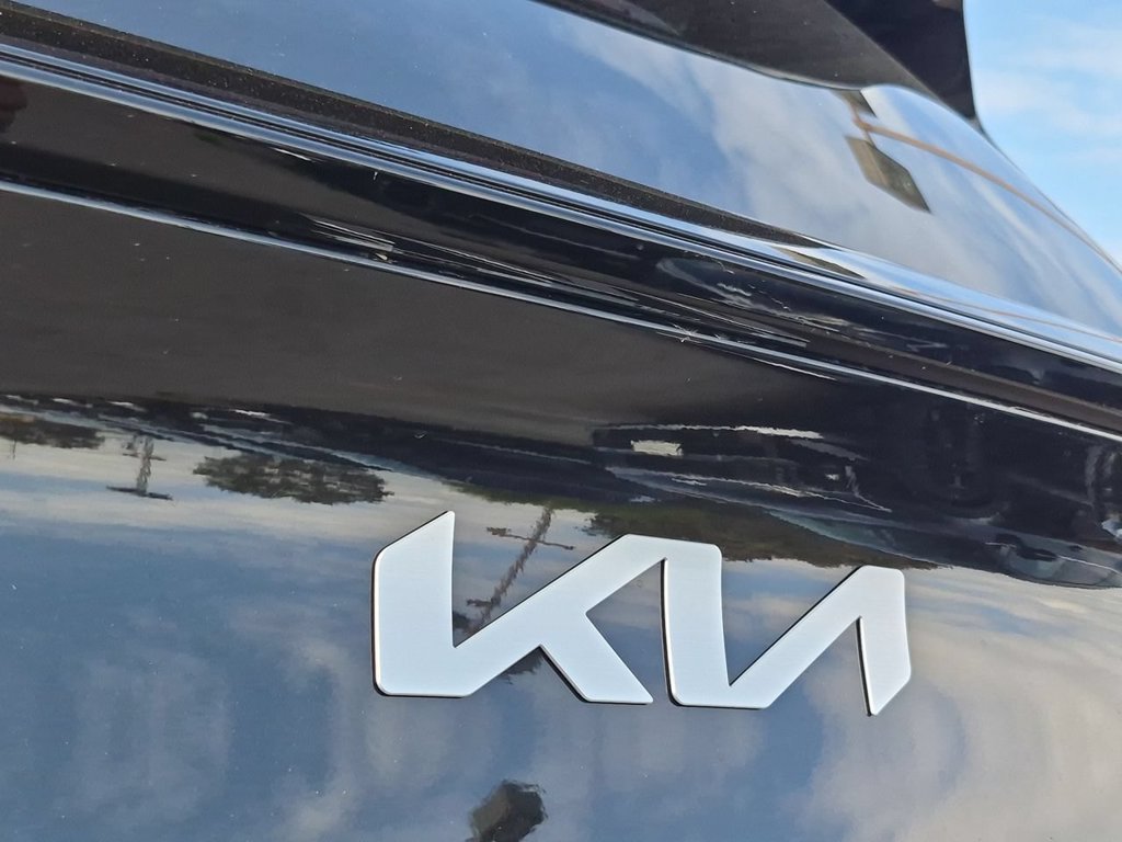New 2027 Kia Sportage LX FWD image 31