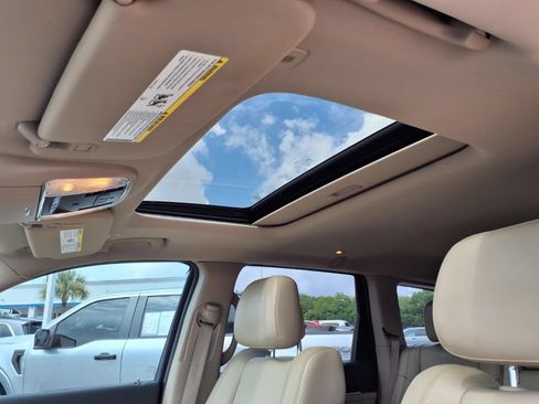 Used 2020 Jeep Grand Cherokee Limited AWD/4WD image 4