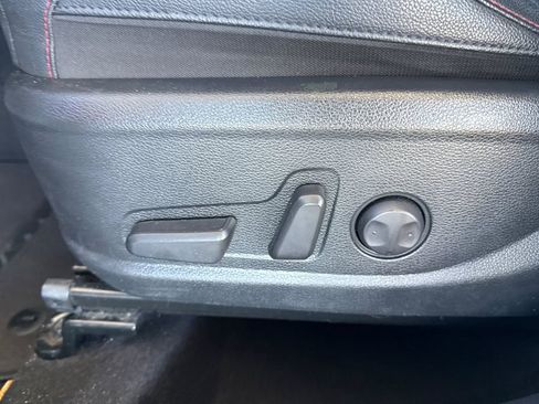 Used 2023 Kia Soul GT-Line w/ GT-Line Technology Package FWD image 19