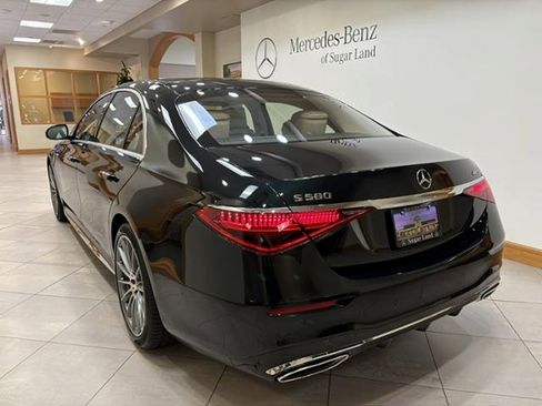 New 2026 Mercedes-Benz S 580 4MATIC Sedan image 3