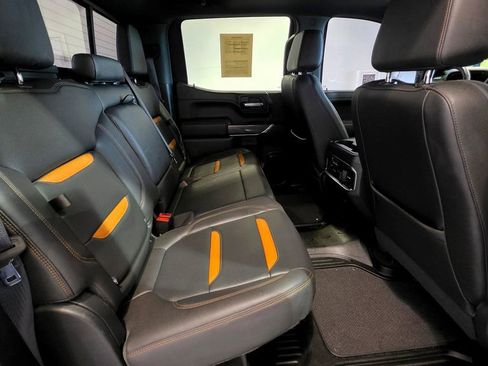 Used 2021 GMC Sierra 1500 AT4 w/ AT4 Preferred Package AWD/4WD image 60