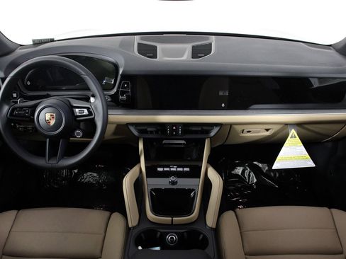 New 2026 Porsche Cayenne AWD/4WD image 11