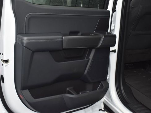 Used 2022 Ford F150 XLT w/ Equipment Group 301A Mid image 8