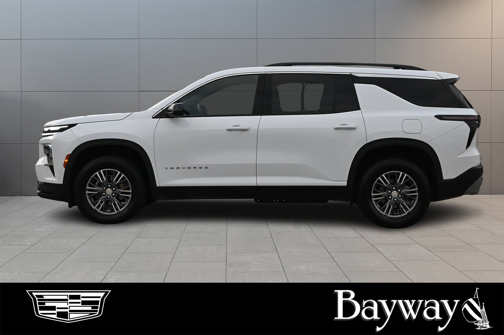 Used 2026 Chevrolet Traverse LT FWD image 5