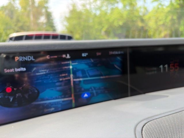 Used 2024 Lincoln Nautilus Reserve w/ Equipment Group 202A AWD/4WD image 33