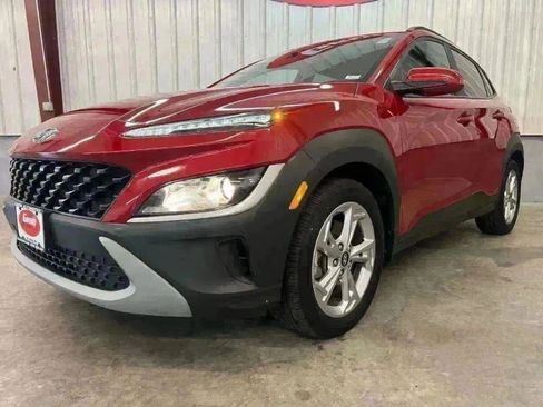 Used 2022 Hyundai Kona SEL w/ Convenience Package AWD/4WD image 11