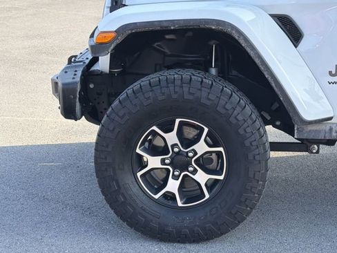 Used 2021 Jeep Wrangler Rubicon w/ LED Lighting Group image 11