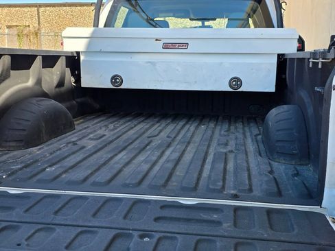 Used 2021 Ford F250 XL w/ Power Equipment Group RWD image 5
