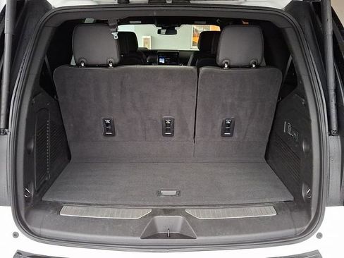 Used 2025 GMC Yukon Denali image 24