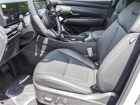 New 2025 Hyundai Tucson SEL image 11