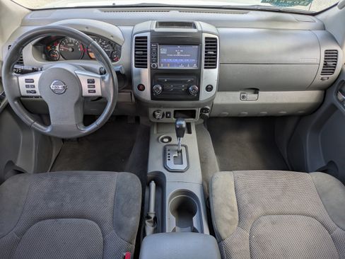 Used 2021 Nissan Frontier SV RWD image 15