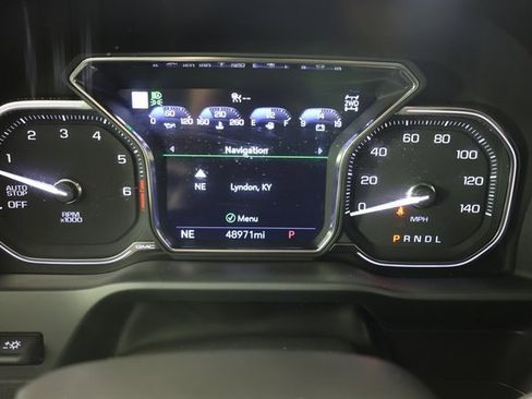 Used 2021 GMC Sierra 1500 AT4 w/ Technology Package image 15