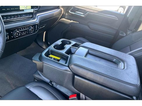 Used 2025 Chevrolet Silverado 3500 LTZ AWD/4WD image 19