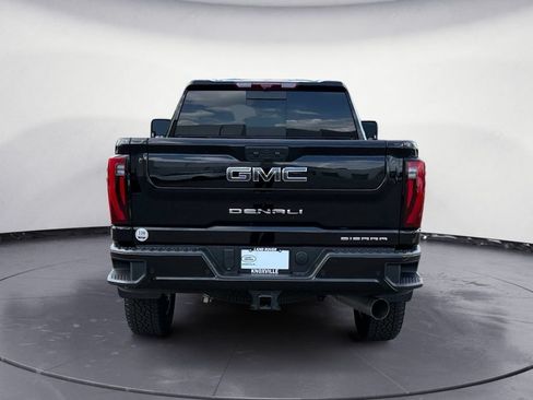 Used 2025 GMC Sierra 3500 Denali Ultimate AWD/4WD image 6