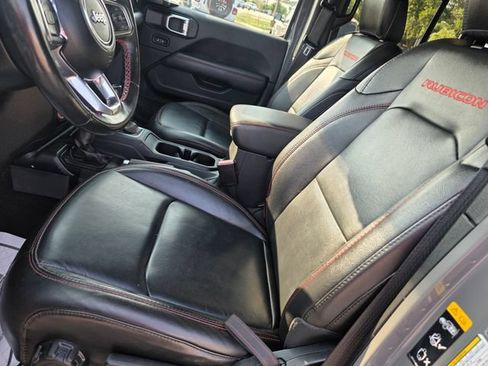 Used 2021 Jeep Gladiator Rubicon AWD/4WD image 16