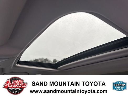 Used 2023 Toyota RAV4 XLE image 17