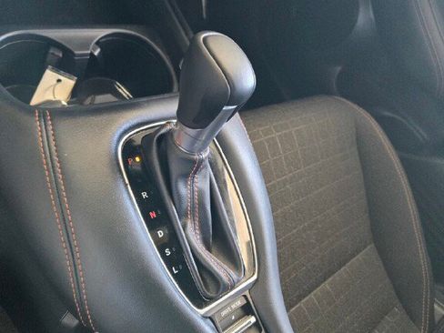 Certified 2025 Honda HR-V Sport image 16