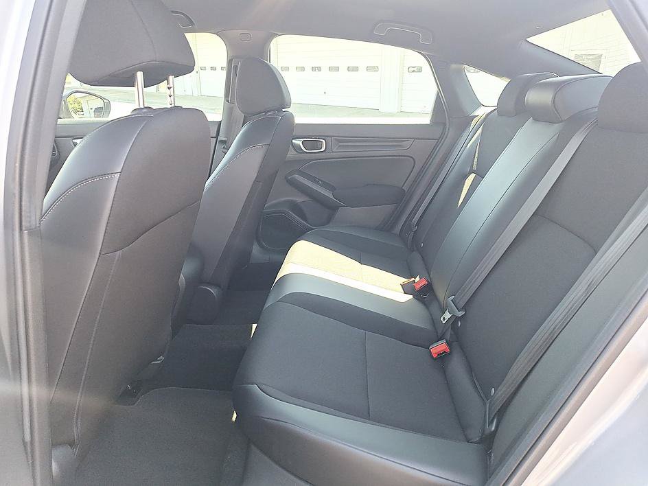 Used 2024 Honda Civic Sport image 12