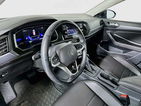 Used 2023 Volkswagen Jetta SE FWD image 11