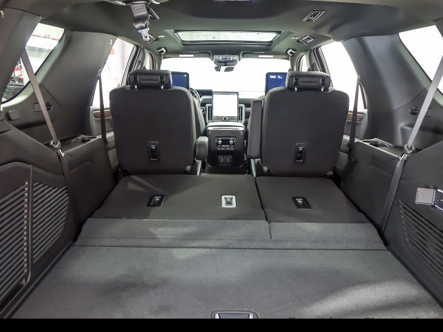 New 2027 GMC Yukon Denali w/ Denali Reserve Package AWD/4WD image 22