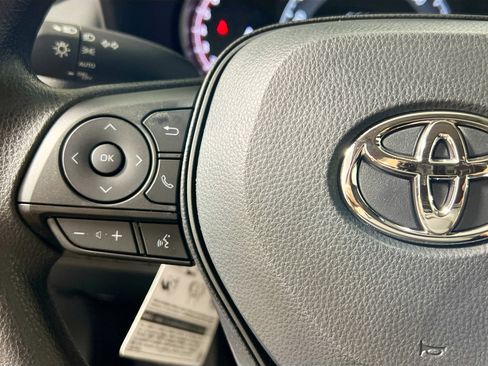 New 2025 Toyota RAV4 XLE image 18